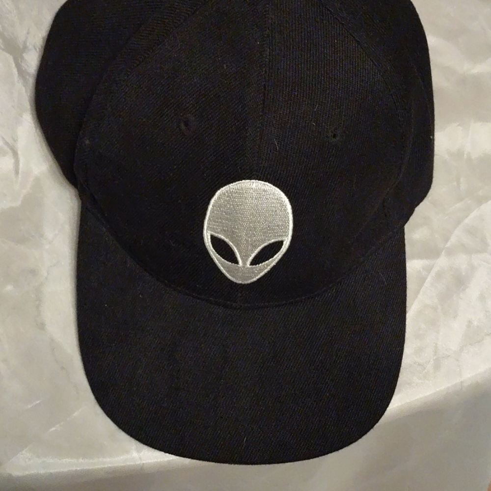 Face hat - Picture 2 of 4